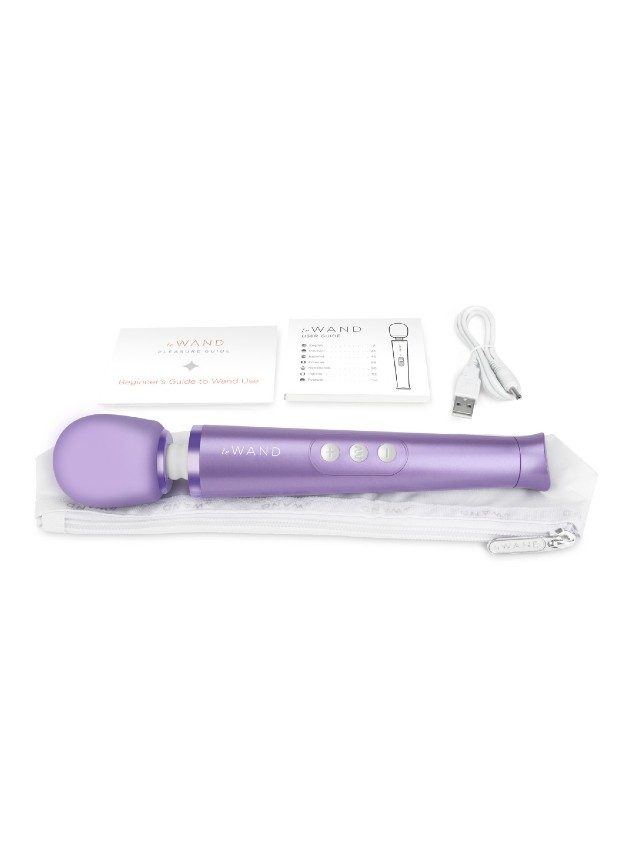 Le Wand Petite Rechargeable Wand Massager