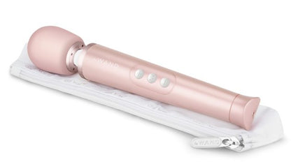 Le Wand Petite Rechargeable Wand Massager