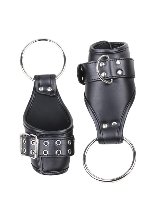 Obei Discover Hanging Leather Manchettes (black-n-2)